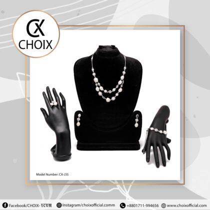 Choix Necklace Set. (Visit our shop to purchase)