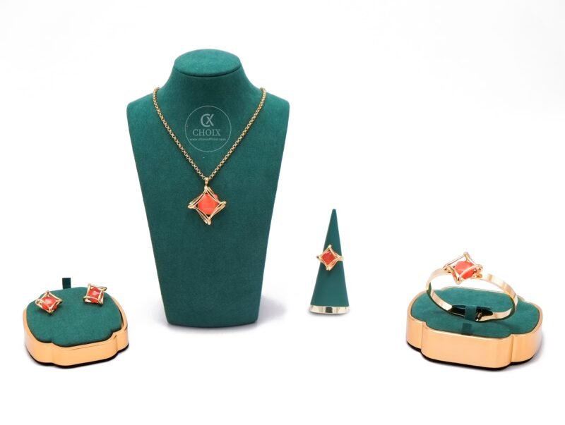 Signature Jewellery Set