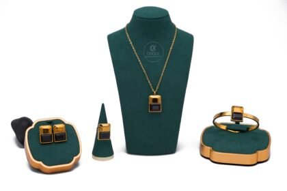 Signature Jewellery Set
