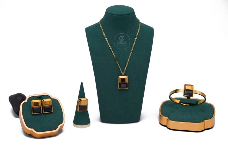 Signature Jewellery Set